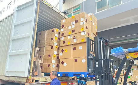 Packaging & Shipping Packaging & Shipping
